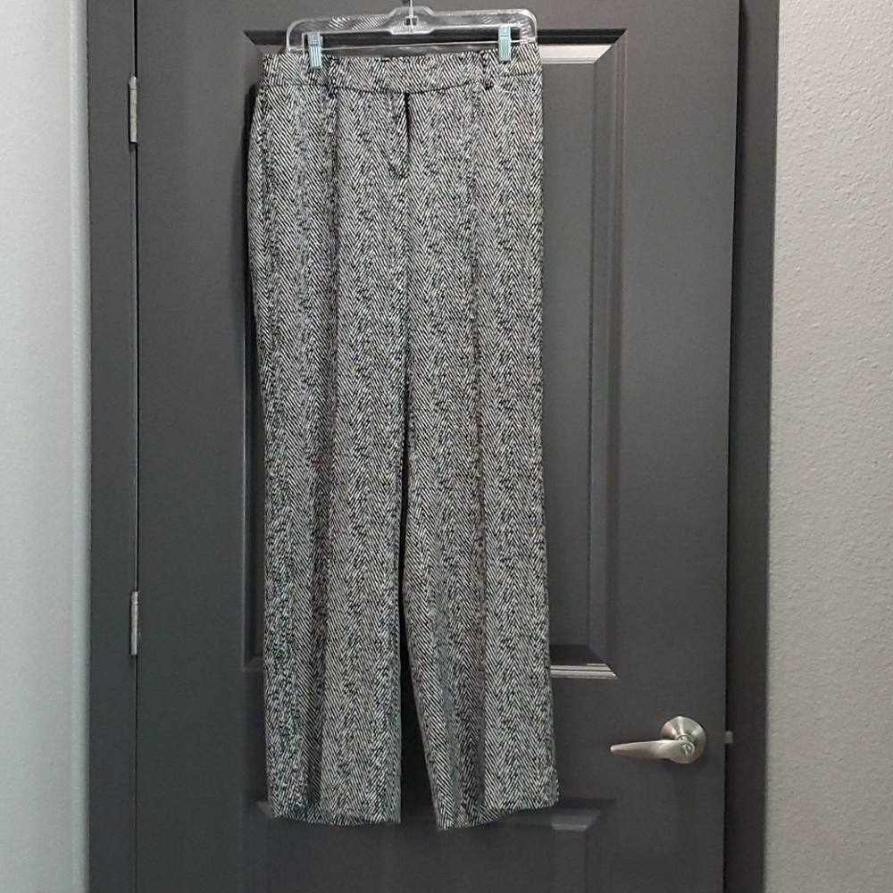 EUC White House Black Market Dress Pants